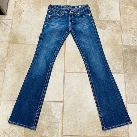 Miss Me Bootcut Jeans 27x33 Distressed Stretch Cross Embellished EUC - Picture 12 of 13